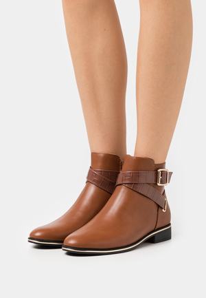 Women's Anna Field Block heel Zip UP Ankle Boots Brown | SFWEBLZ-23