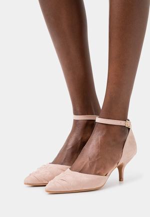 Women's Anna Field Buckle Heels Light Pink | JNKSIHW-68