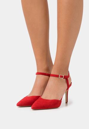 Women's Anna Field Buckle Heels Red | JQHWODG-76