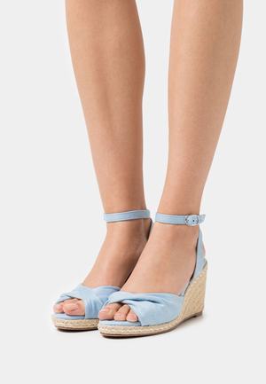 Women's Anna Field COMFORT Wedge platform Buckle Sandals Light Blue | VBOXUMW-78