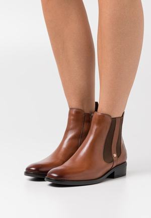 Women's Anna Field Classic Block heel Zip UP Ankle Boots Brown | INAUWQD-73