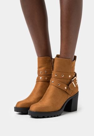 Women's Anna Field Classic Block heel Zip UP Ankle Boots Brown | YSIAWED-96