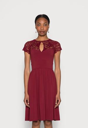 Women's Anna Field Cocktail Party Dress Burgundy | CLPZWMO-60