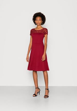 Women's Anna Field Cocktail Party Dress Burgundy | FYAWHCE-12