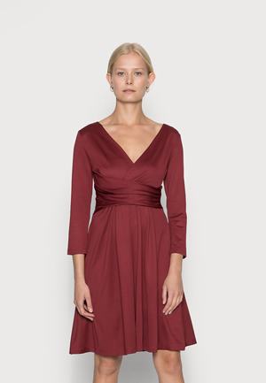 Women's Anna Field Dress Burgundy | BRJMKPV-40