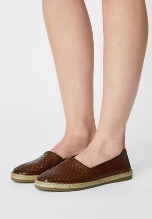 Women's Anna Field Espadrille Flat Slip on Low Shoes Brown | FTSDOMR-75