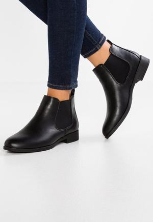 Women's Anna Field Flat Slip on Ankle Boots Black | EMFCVLR-83