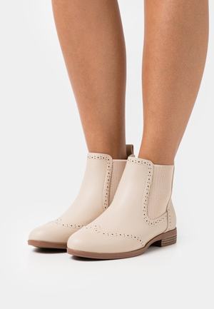 Women's Anna Field Flat Slip on Ankle Boots Beige | XILEKFA-98