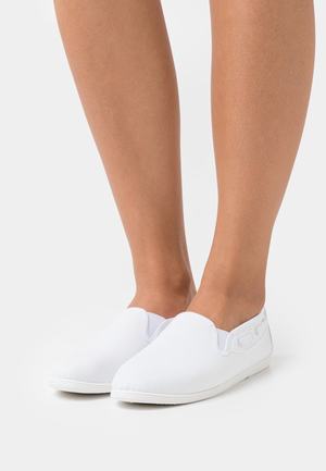 Women's Anna Field Flat Slip on Low Shoes White | VICYFAS-60