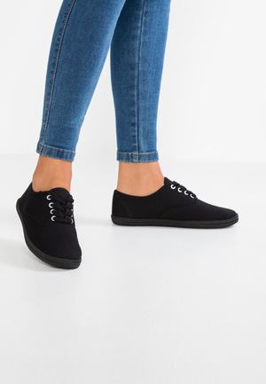 Women's Anna Field Flat Sneakers Black | TKMNGAE-96