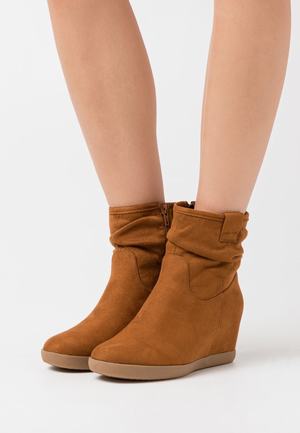 Women's Anna Field HAWAI Winter Boots Brown | XARJLFG-34