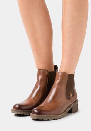 Women's Anna Field LEATHER Block heel Slip on Ankle Boots Brown | HNEMRIC-73