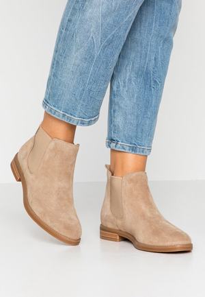 Women's Anna Field LEATHER Flat Slip on Ankle Boots Beige | HQTYLWD-47