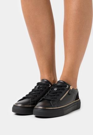 Women's Anna Field LEATHER Flat Zip UP Sneakers Black | YBZWVRG-86