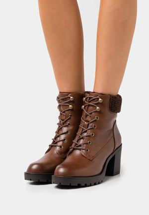 Women's Anna Field Platform Block heel platform Zip UP Ankle Boots Brown | PILZDFE-56