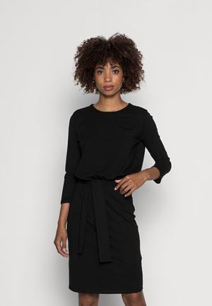 Women's Anna Field QUARTER LOOSE FITTED Dress Black | FJSAEWY-61