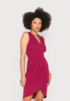 Women's Anna Field Shift Dress Red | BZTQANL-30