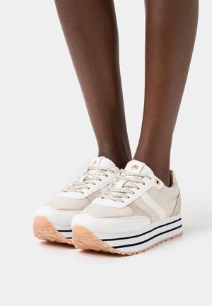 Women's Anna Field Sneakers Beige | JTODSKG-36