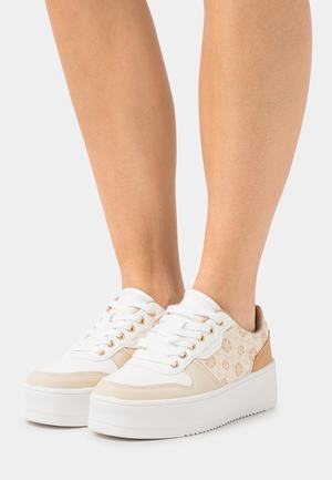 Women's Anna Field Sneakers Beige | PJIQCXL-34