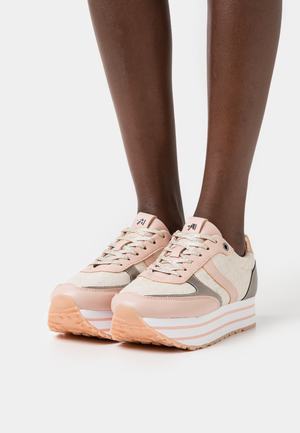 Women's Anna Field Sneakers Beige | ZHOMUTS-21