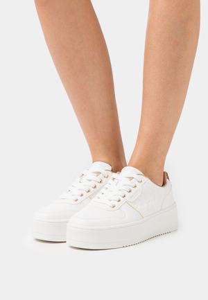 Women's Anna Field Sneakers White | MQXOUGP-90