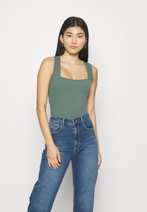 Women's Anna Field Tops Green | DUYOIHJ-62