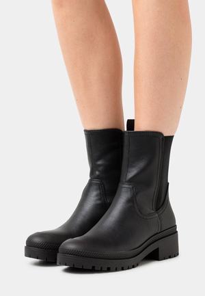 Women's Anna Field Winter Block heel platform Zip UP Winter Boots Black | ZPJMRSX-82